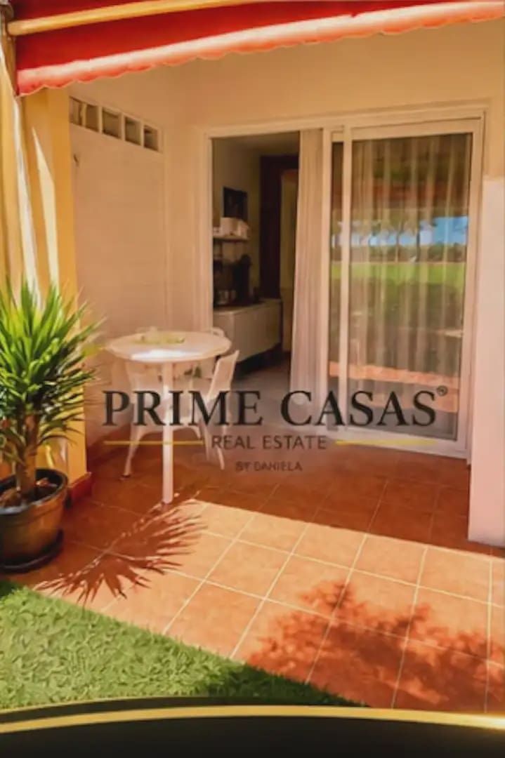 Appartement de 1 chambre à louer à San Bartolome de Tirajana avec piscine - 1 150 € (Ref: 10034838)