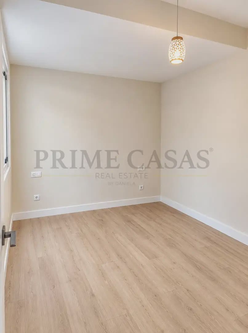 3 soveværelse Lejlighed til salg i Las Palmas de Gran Canaria - € 339.000 (Ref: 10057689)