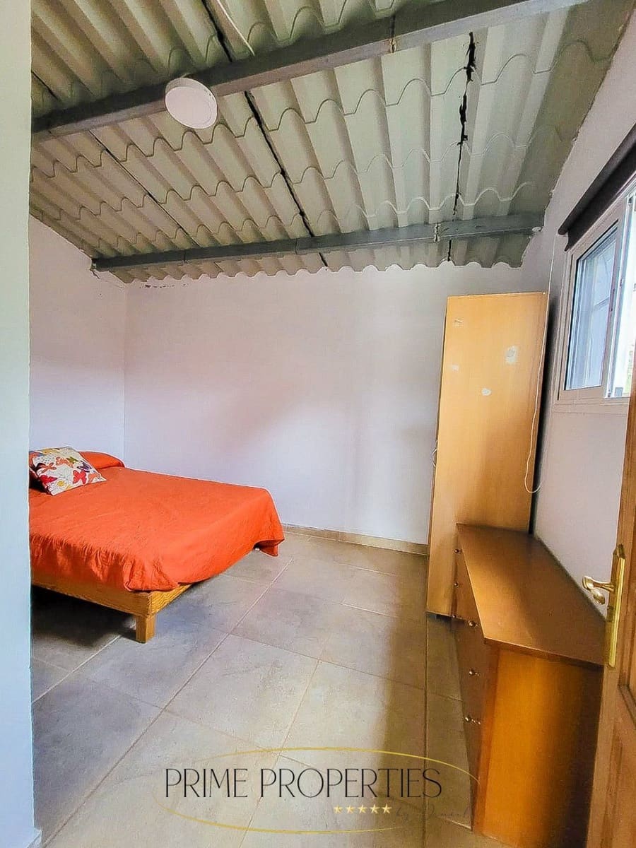 1 soverom Finca/Herregård til salgs i San Bartolome de Tirajana med garasje - € 60 000 (Ref: 9537801)