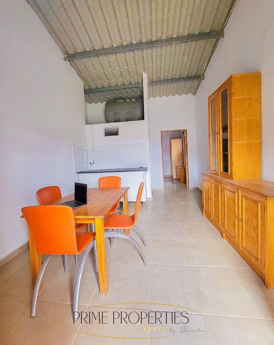 1 soverom Finca/Herregård til salgs i San Bartolome de Tirajana med garasje - € 60 000 (Ref: 9537801)