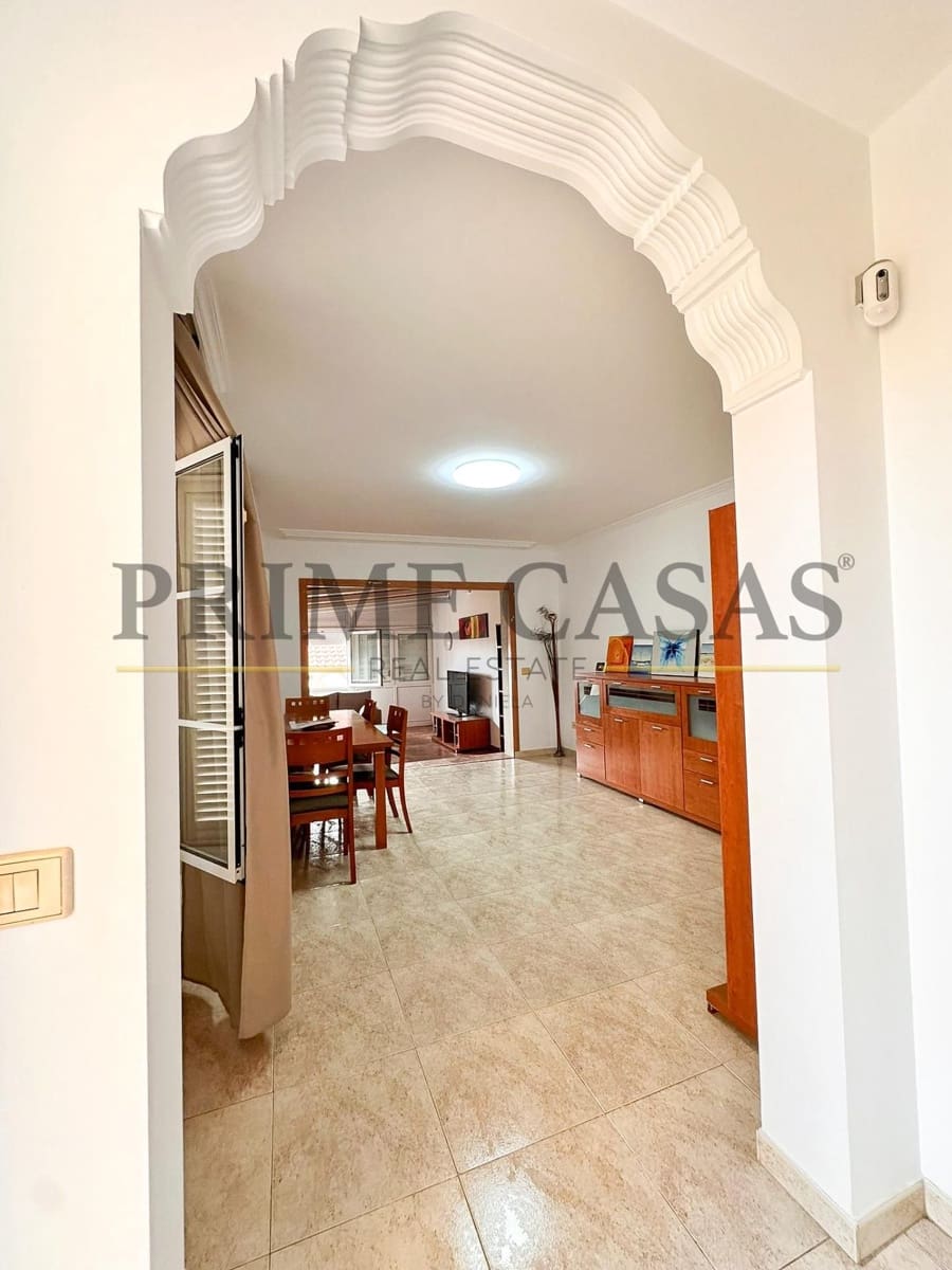 2 soveværelse Villa til salg i Mogan med garage - € 490.000 (Ref: 9537802)