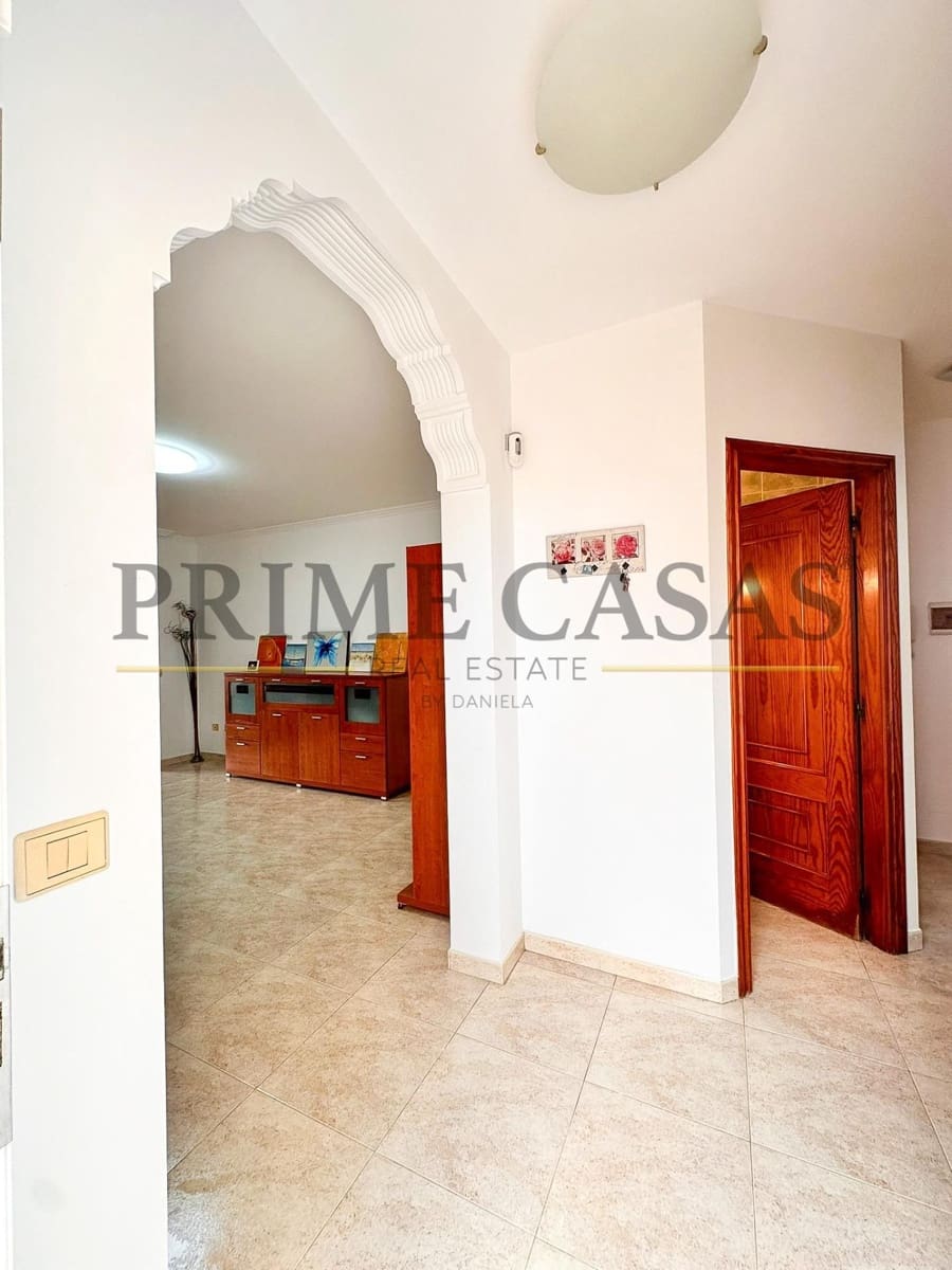 2 soveværelse Villa til salg i Mogan med garage - € 490.000 (Ref: 9537802)