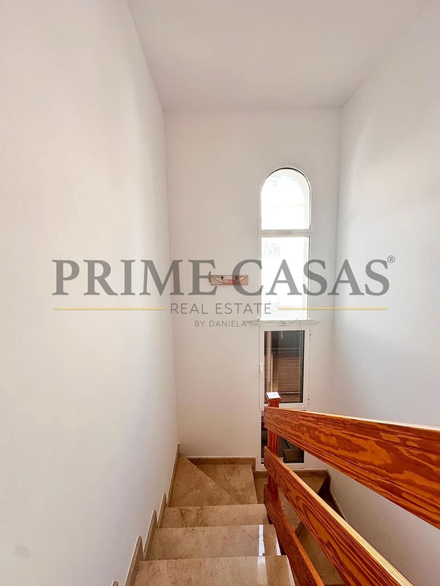 2 soveværelse Villa til salg i Mogan med garage - € 490.000 (Ref: 9537802)