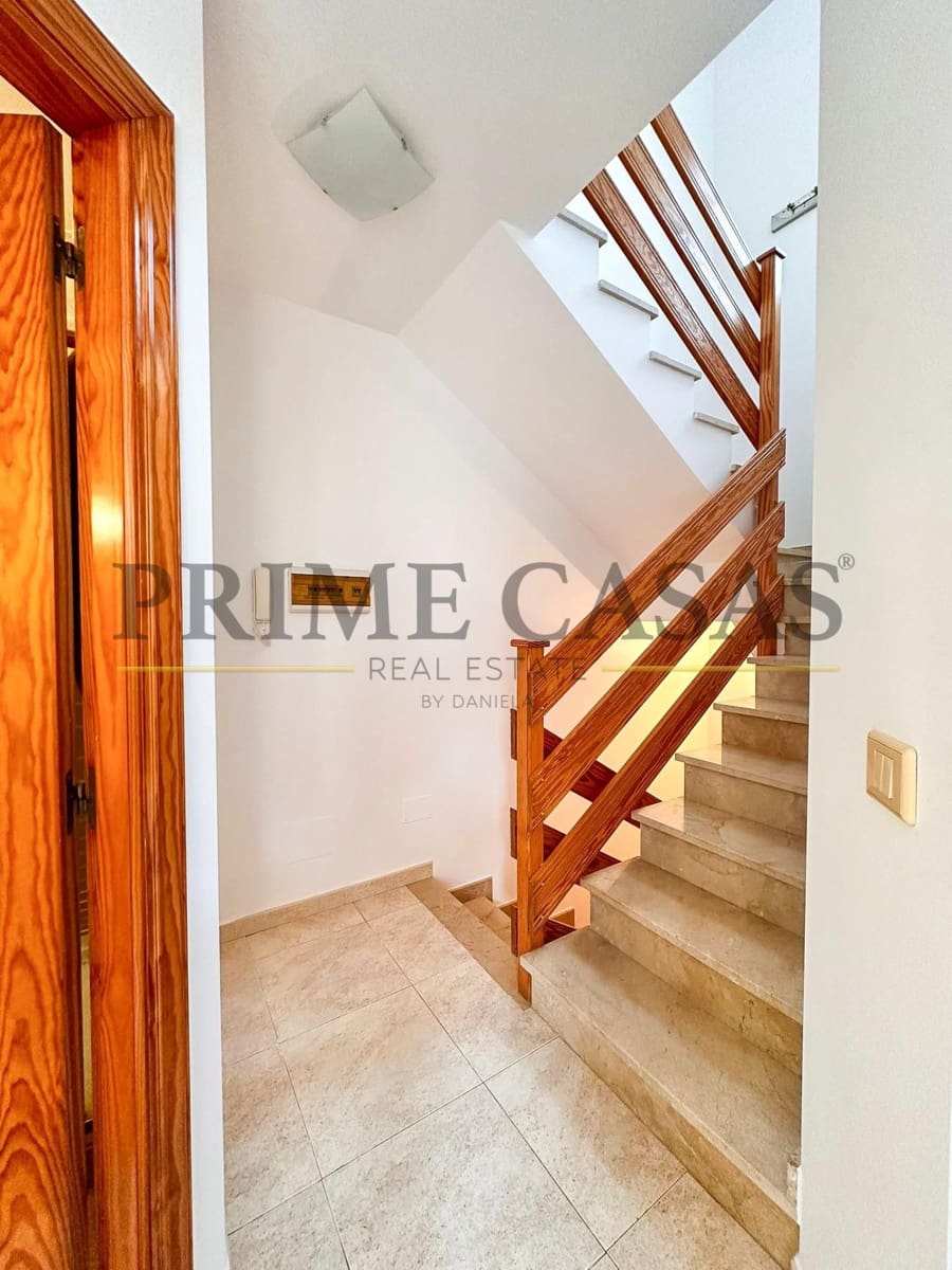 2 soveværelse Villa til salg i Mogan med garage - € 490.000 (Ref: 9537802)