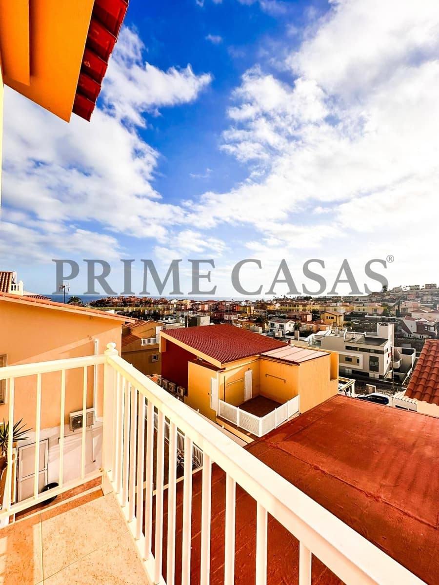 2 soveværelse Villa til salg i Mogan med garage - € 490.000 (Ref: 9537802)