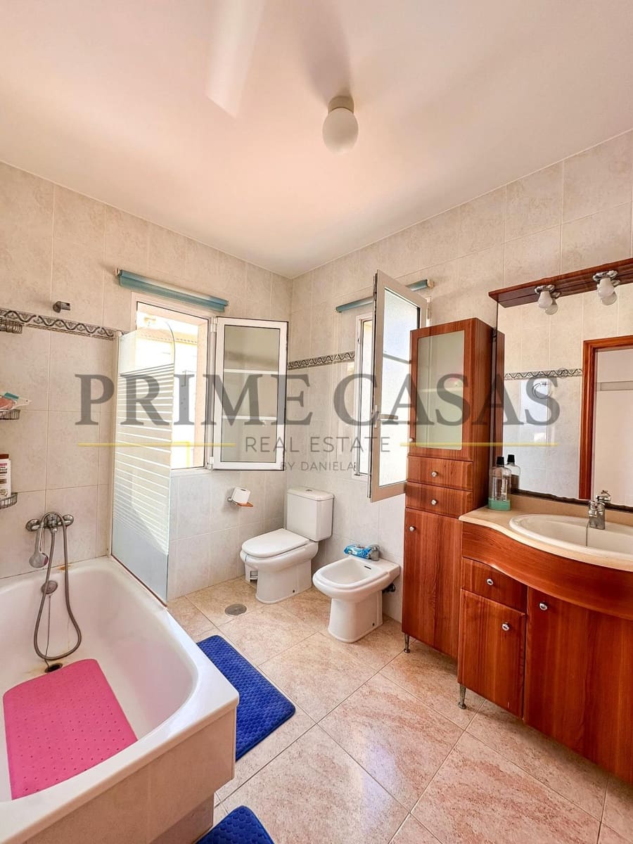 2 soveværelse Villa til salg i Mogan med garage - € 490.000 (Ref: 9537802)