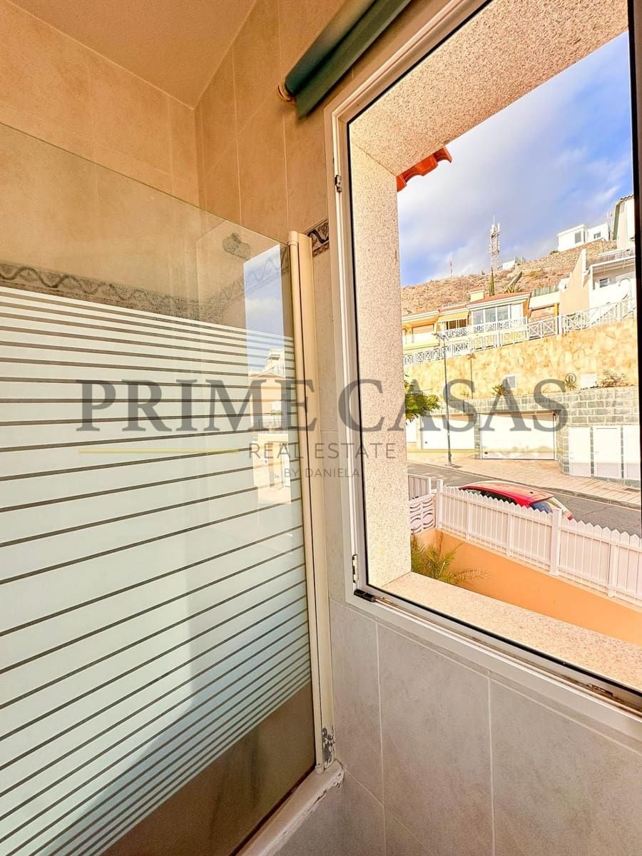 2 soveværelse Villa til salg i Mogan med garage - € 490.000 (Ref: 9537802)