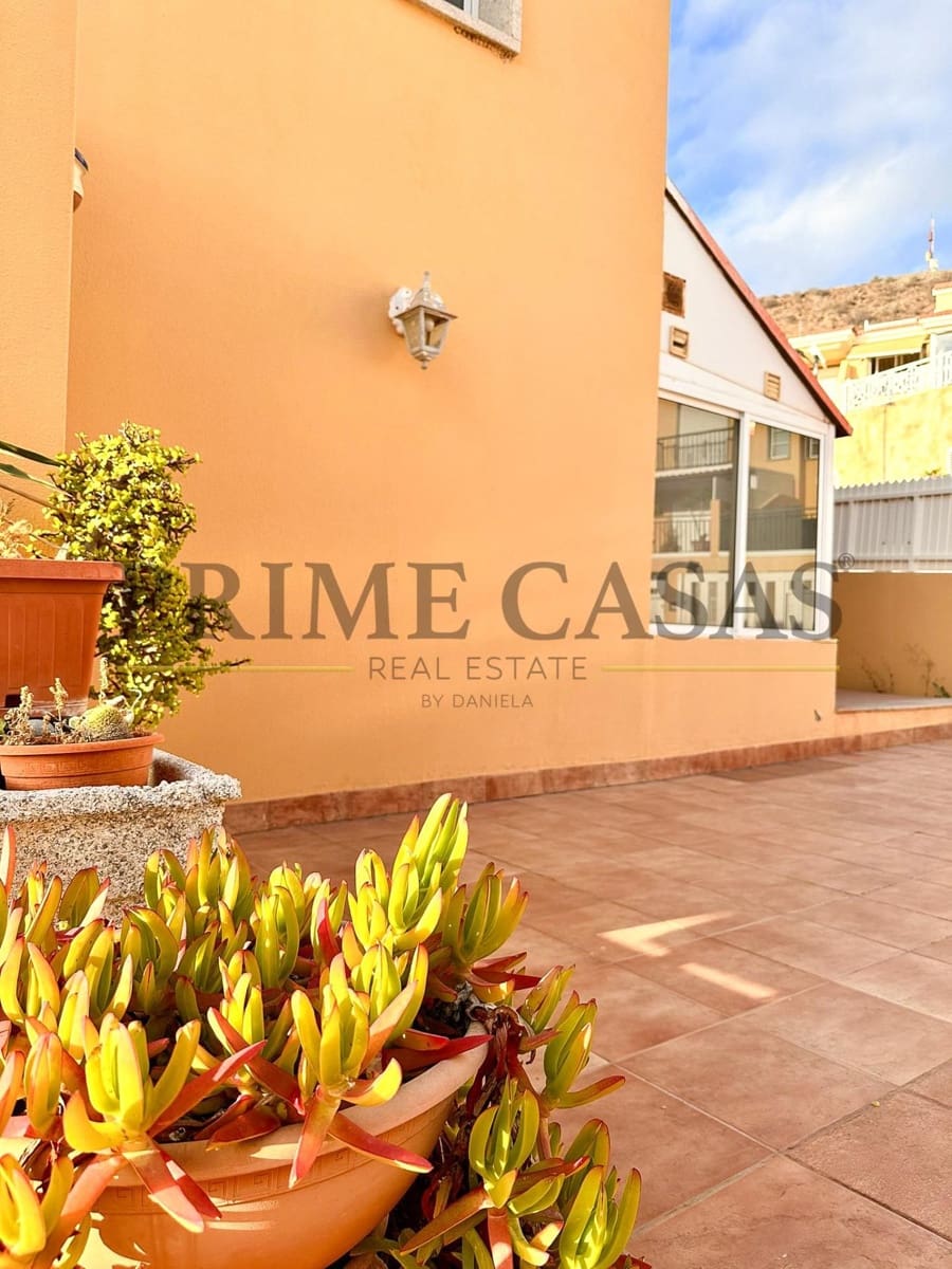 2 soveværelse Villa til salg i Mogan med garage - € 490.000 (Ref: 9537802)