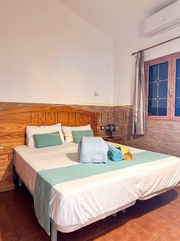 1 slaapkamer Bungalow te koop in Playa del Inglés, San Bartolomé de Tirajana met zwembad - € 370.000 (Ref: 9537803)