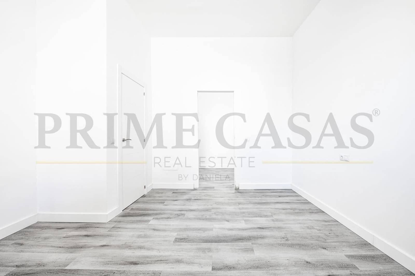 6 soverom Loft til salgs i Las Palmas de Gran Canaria - € 350 000 (Ref: 9537805)