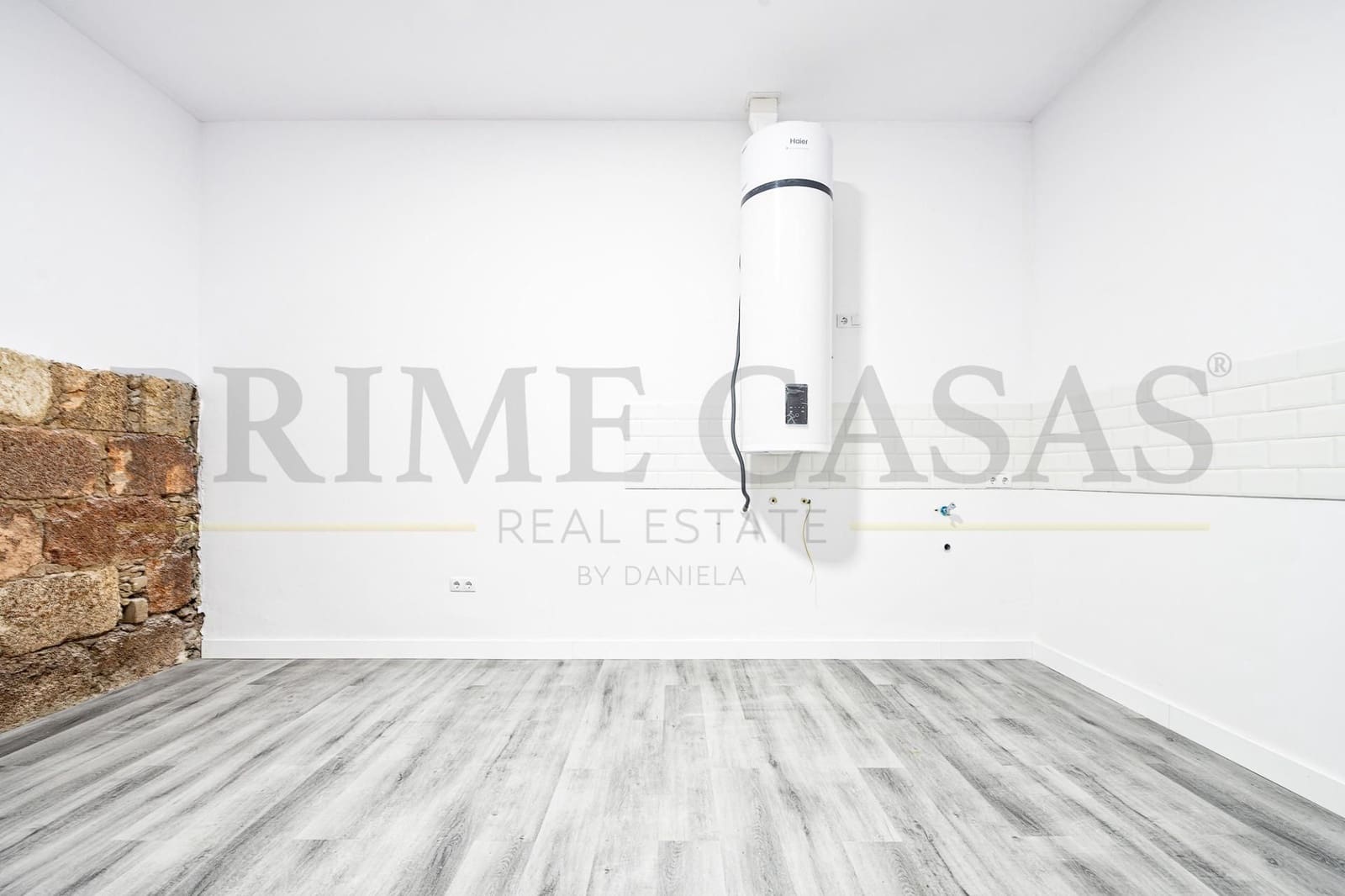 6 soverom Loft til salgs i Las Palmas de Gran Canaria - € 350 000 (Ref: 9537805)