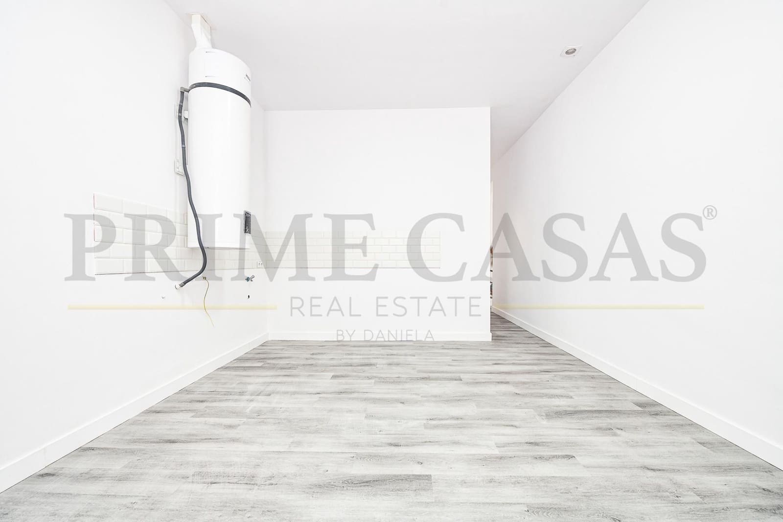 6 soverom Loft til salgs i Las Palmas de Gran Canaria - € 350 000 (Ref: 9537805)