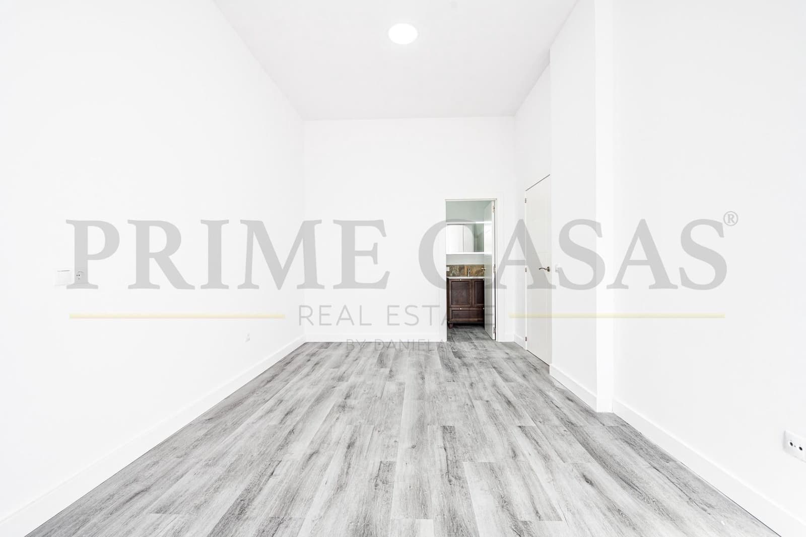 6 soverom Loft til salgs i Las Palmas de Gran Canaria - € 350 000 (Ref: 9537805)