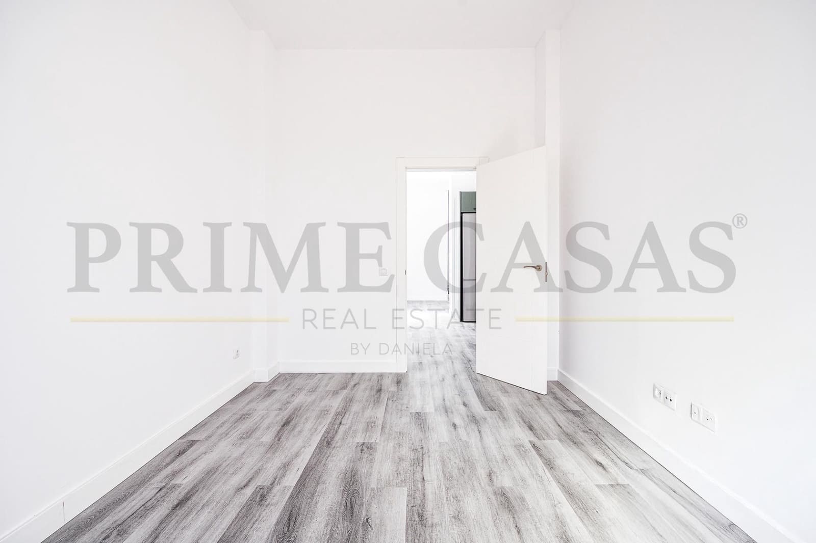 6 soverom Loft til salgs i Las Palmas de Gran Canaria - € 350 000 (Ref: 9537805)