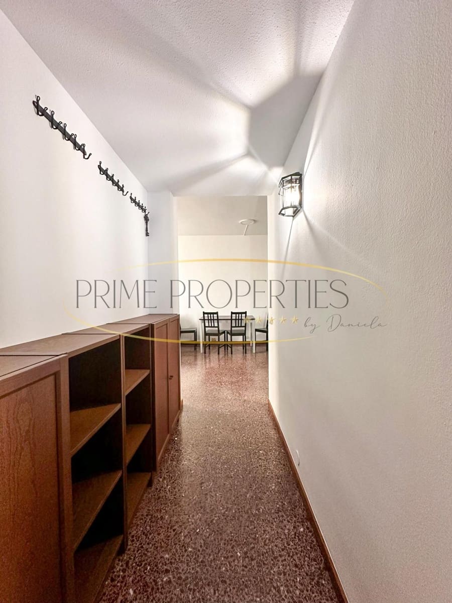 2 sovrum Takvåning att hyra i Las Palmas de Gran Canaria - 1 300 € (Ref: 9537806)