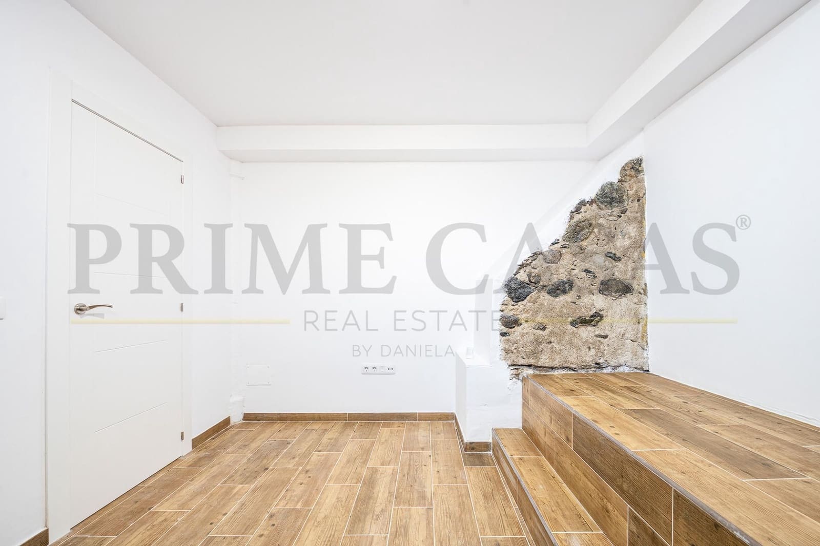 2 soverom Leilighet til salgs i Las Palmas de Gran Canaria - € 175 000 (Ref: 9537807)