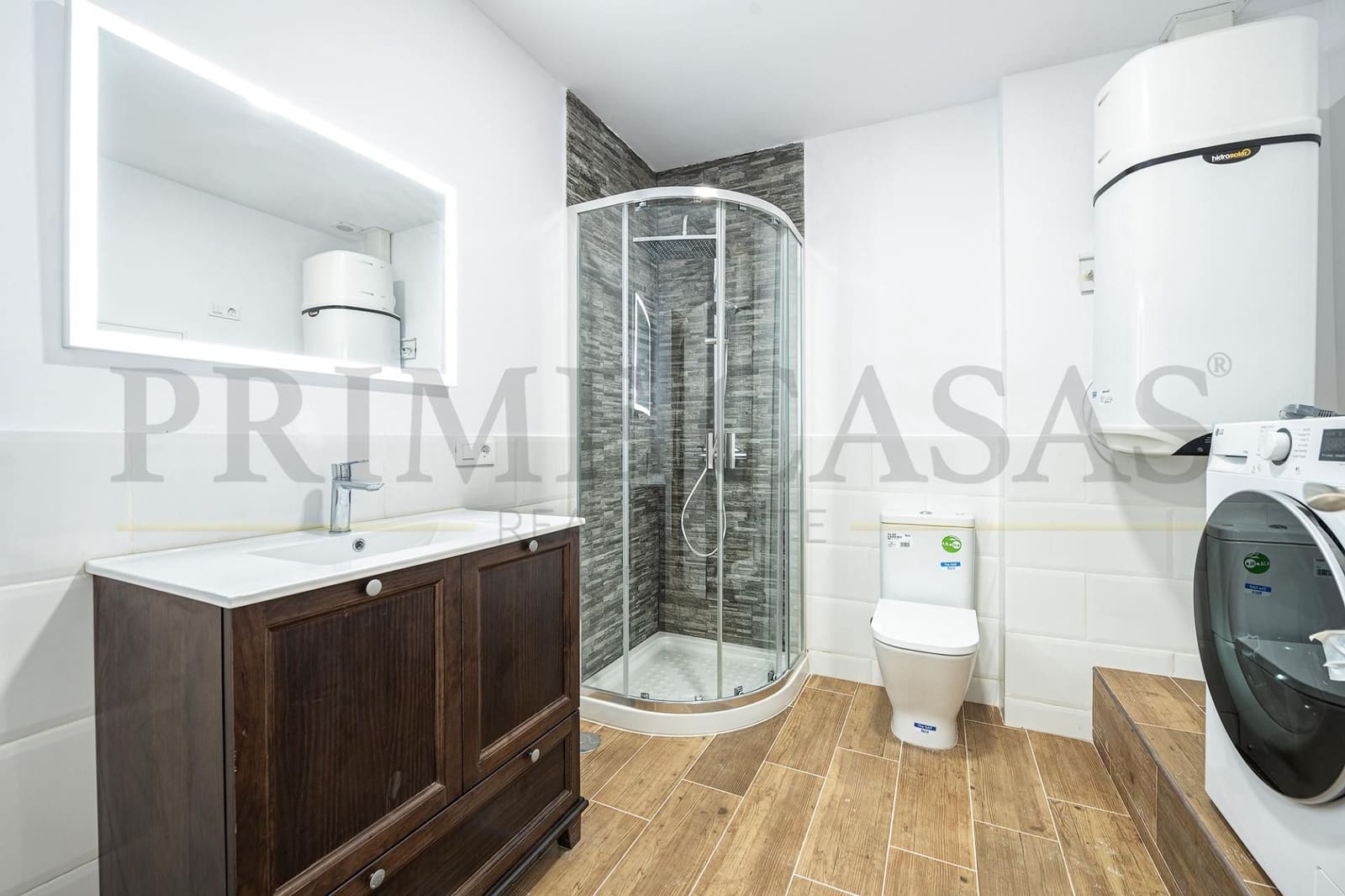 2 soverom Leilighet til salgs i Las Palmas de Gran Canaria - € 175 000 (Ref: 9537807)