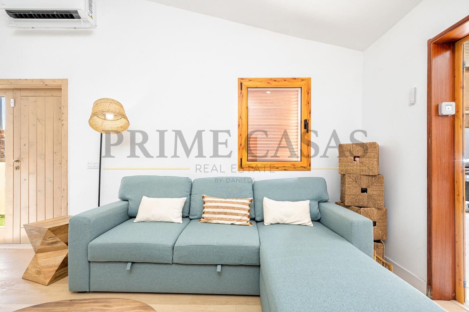 3 soverom Villa til salgs i San Bartolome de Tirajana med svømmebasseng garasje - € 1 200 000 (Ref: 9537808)