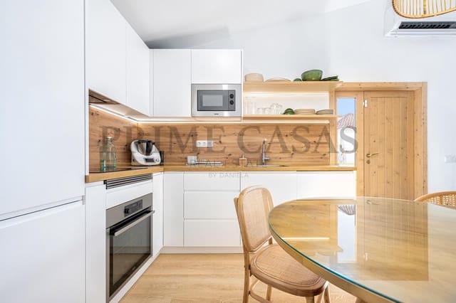 3 soverom Villa til salgs i Playa del Inglés, San Bartolomé de Tirajana med svømmebasseng garasje - € 1 200 000 (Ref: 9537808)