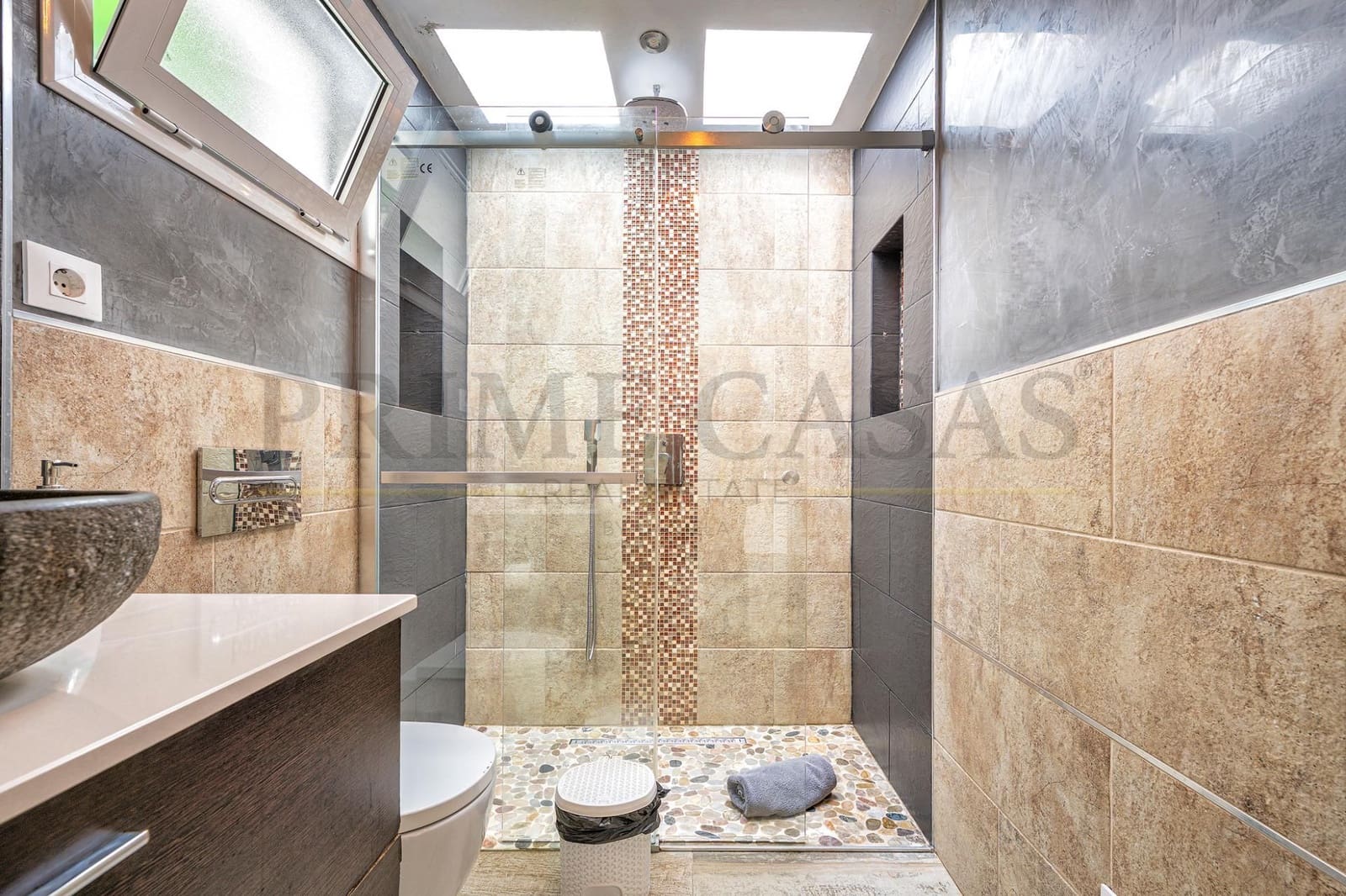 2 slaapkamer Bungalow te koop in San Bartolome de Tirajana met zwembad - € 450.000 (Ref: 9537809)