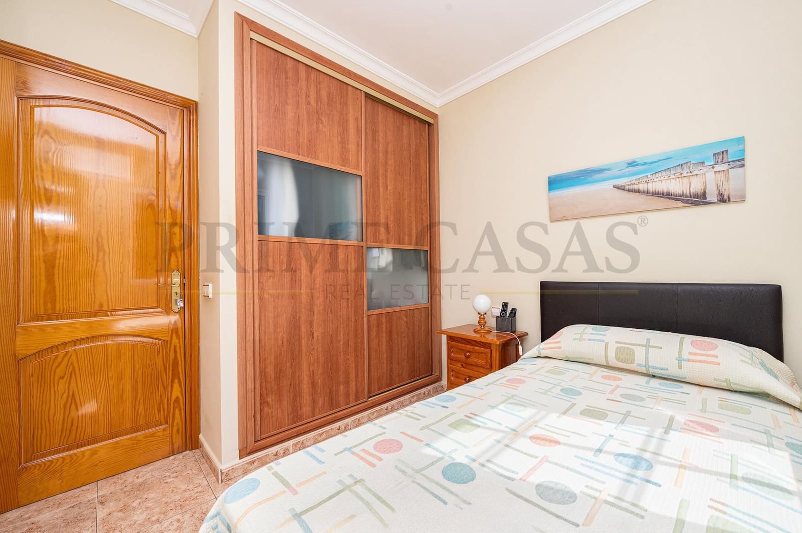 4 sypialnia Dom blizniak na sprzedaż w Santa Lucia de Tirajana z garażem - 380 000 € (Ref: 9537810)