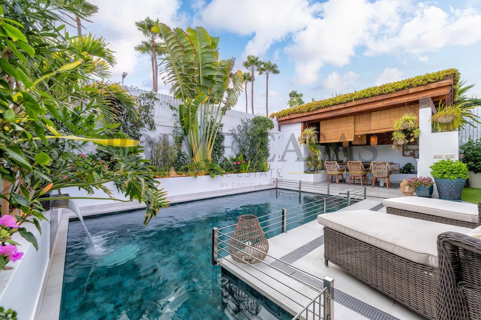 3 slaapkamer Bungalow te koop in San Bartolome de Tirajana met zwembad - € 1.390.000 (Ref: 9540657)