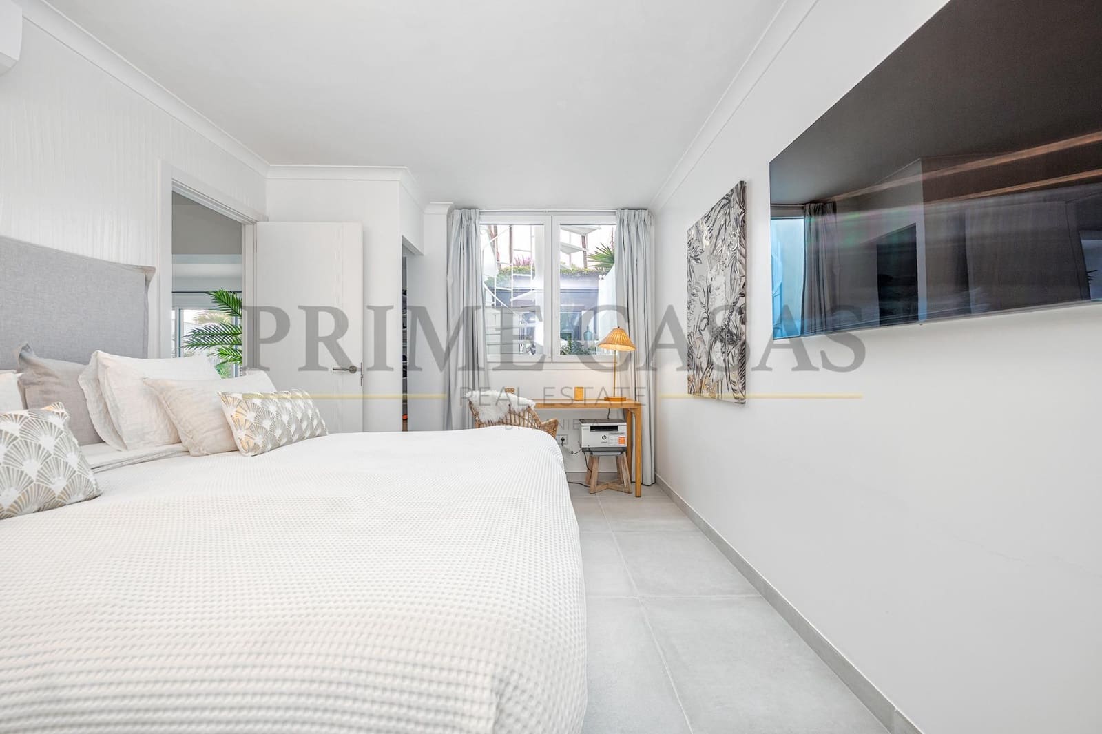 3 slaapkamer Bungalow te koop in San Bartolome de Tirajana met zwembad - € 1.390.000 (Ref: 9540657)