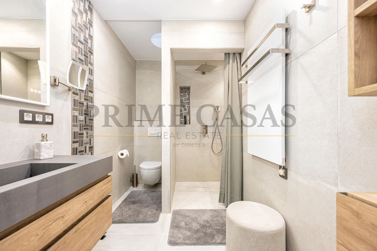 3 slaapkamer Bungalow te koop in San Bartolome de Tirajana met zwembad - € 1.390.000 (Ref: 9540657)