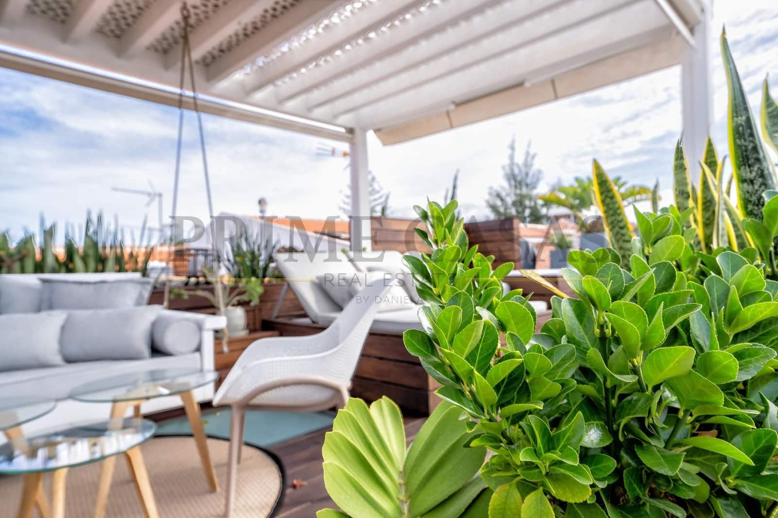 3 slaapkamer Bungalow te koop in San Bartolome de Tirajana met zwembad - € 1.390.000 (Ref: 9540657)