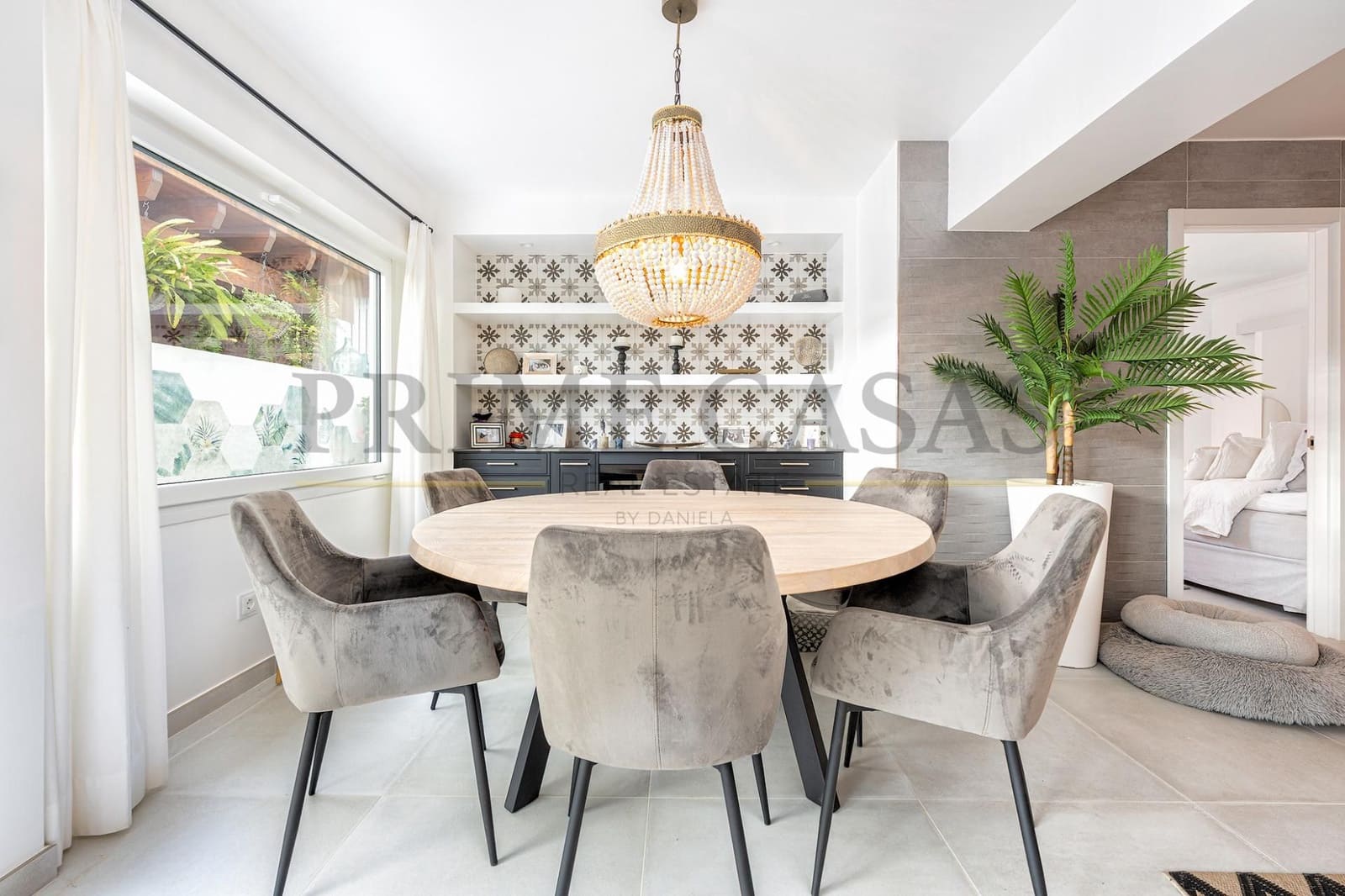 3 slaapkamer Bungalow te koop in San Bartolome de Tirajana met zwembad - € 1.390.000 (Ref: 9540657)