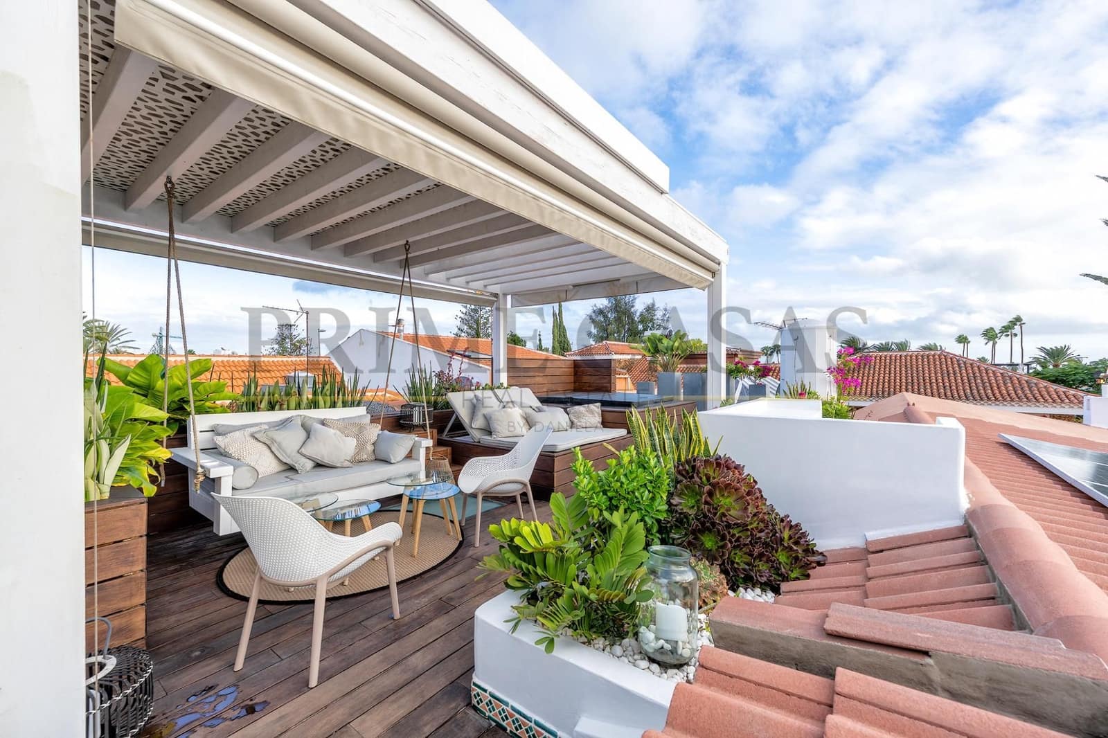 3 slaapkamer Bungalow te koop in San Bartolome de Tirajana met zwembad - € 1.390.000 (Ref: 9540657)