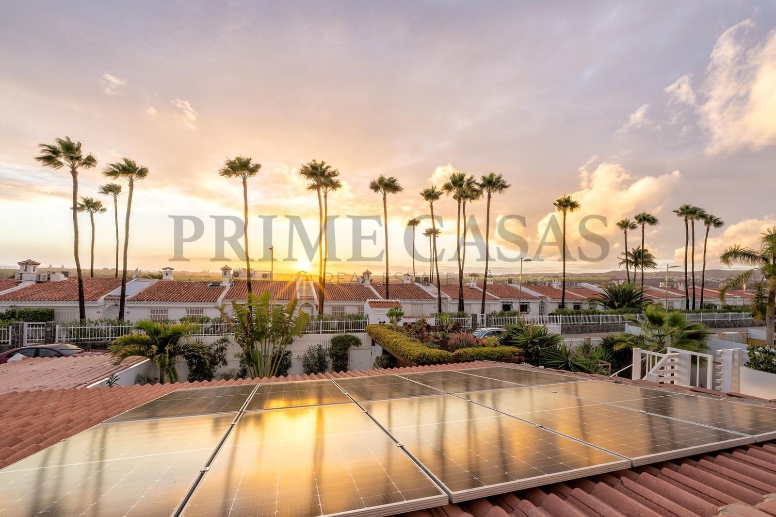 3 slaapkamer Bungalow te koop in San Bartolome de Tirajana met zwembad - € 1.390.000 (Ref: 9540657)