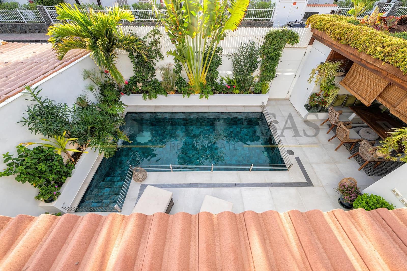 3 slaapkamer Bungalow te koop in San Bartolome de Tirajana met zwembad - € 1.390.000 (Ref: 9540657)