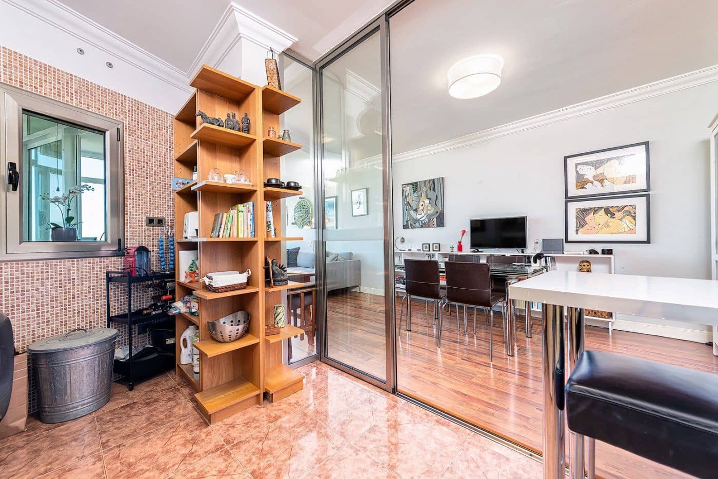 2 soveværelse Penthouse til leje i Santa Lucia de Tirajana med garage - € 950 (Ref: 9624096)