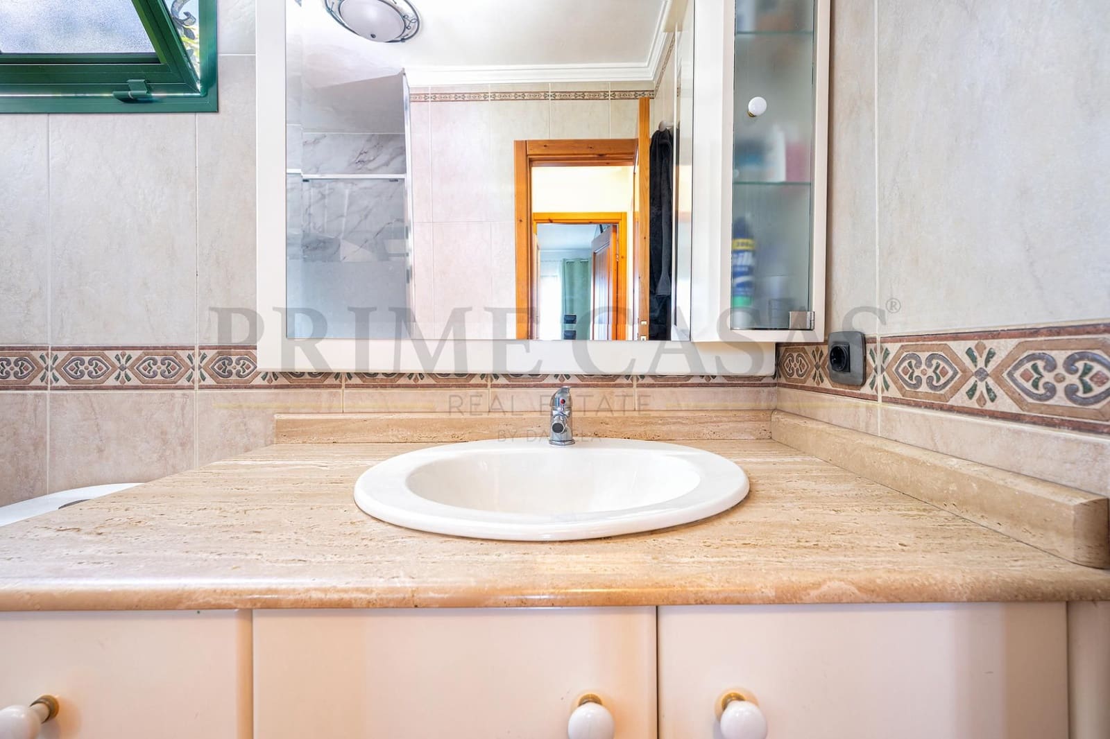 1 Zimmer Apartment zu verkaufen in San Bartolome de Tirajana mit Pool Garage - 240.000 € (Ref: 9689952)