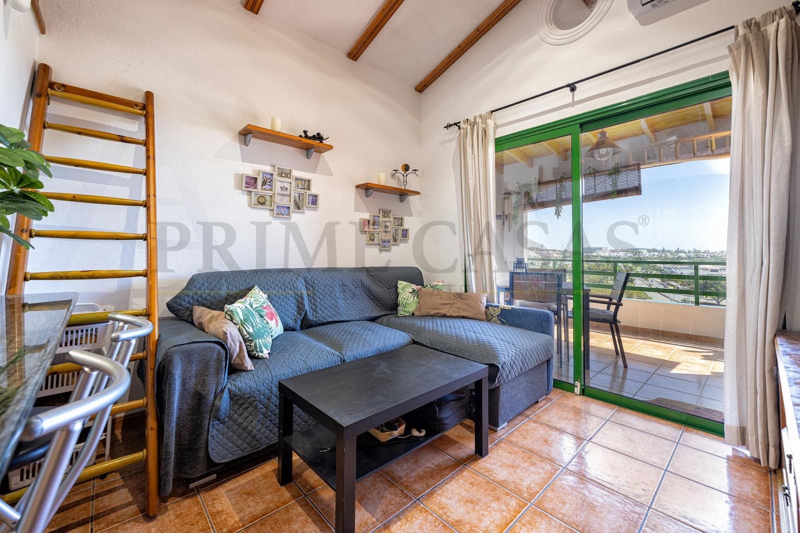 1 Zimmer Apartment zu verkaufen in San Bartolome de Tirajana mit Pool Garage - 240.000 € (Ref: 9689952)