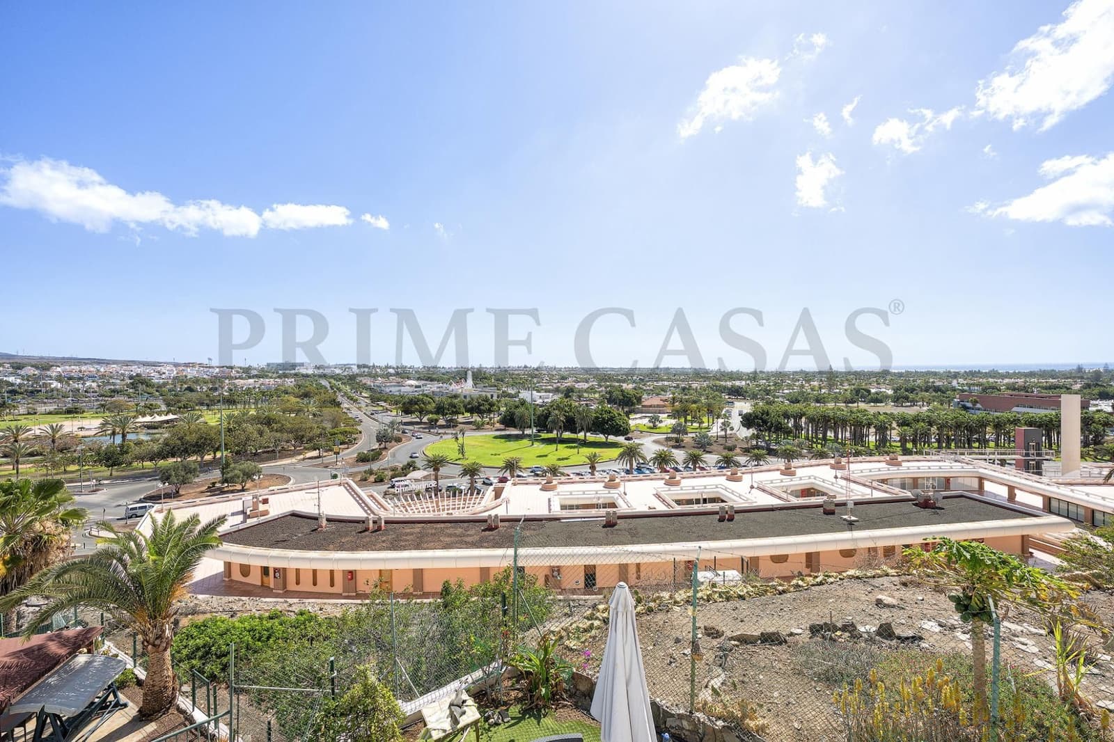 1 Zimmer Apartment zu verkaufen in San Bartolome de Tirajana mit Pool Garage - 240.000 € (Ref: 9689952)