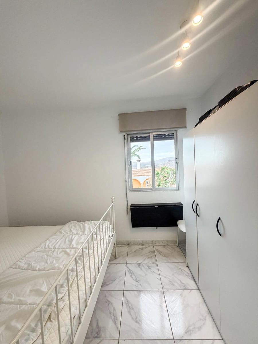 Appartement de 2 chambres à louer à San Bartolome de Tirajana avec piscine - 1 250 € (Ref: 9694626)