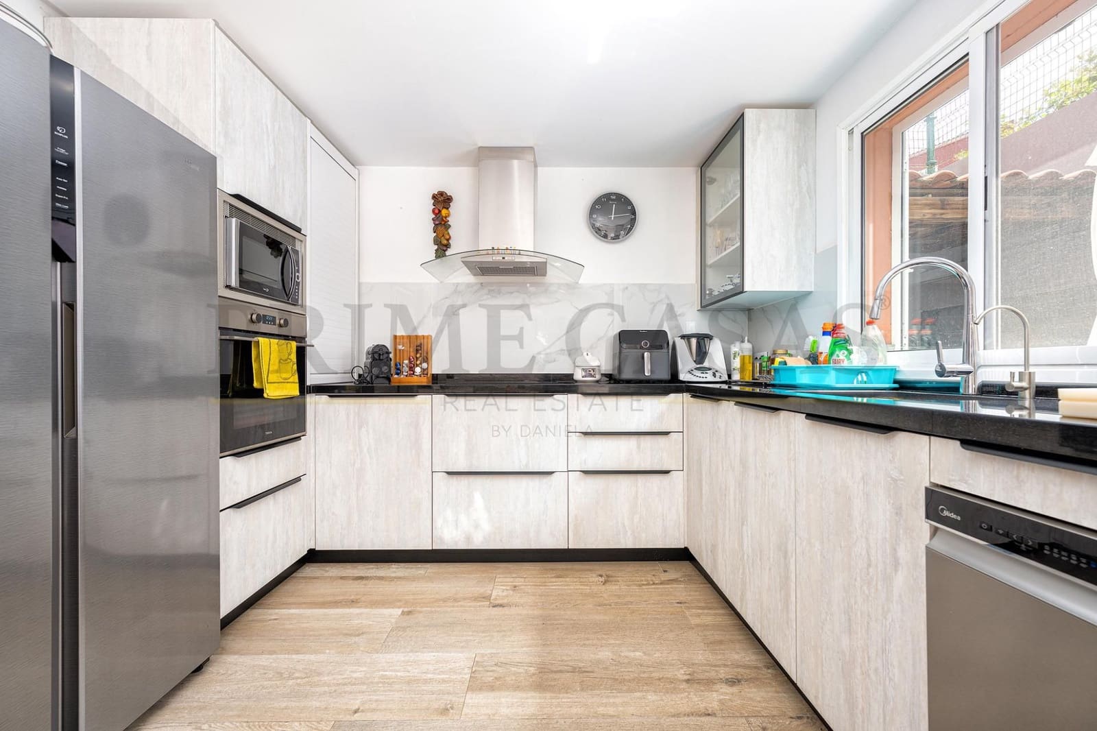 3 bedroom Villa for sale in Las Palmas de Gran Canaria with garage - € 330,000 (Ref: 9731695)