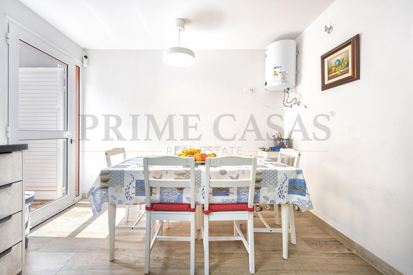 3 bedroom Villa for sale in Las Palmas de Gran Canaria with garage - € 330,000 (Ref: 9731695)