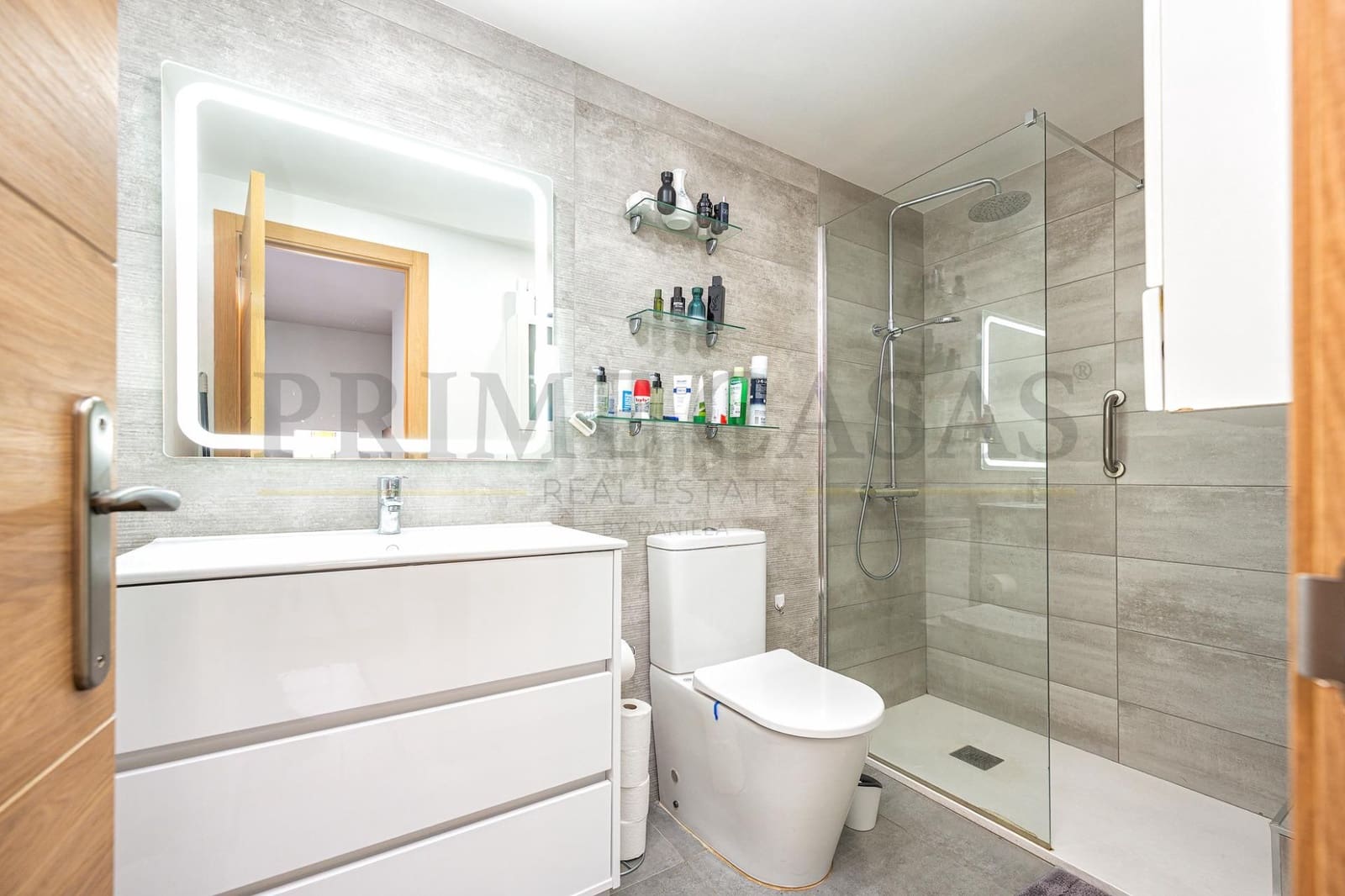 3 bedroom Villa for sale in Las Palmas de Gran Canaria with garage - € 330,000 (Ref: 9731695)