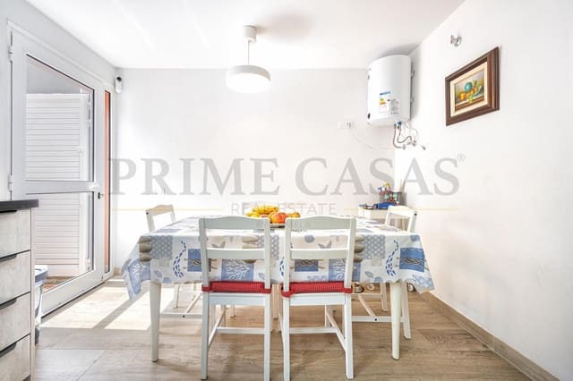 3 bedroom Villa for sale in Tamaraceite, Las Palmas de Gran Canaria with garage - € 330,000 (Ref: 9731695)