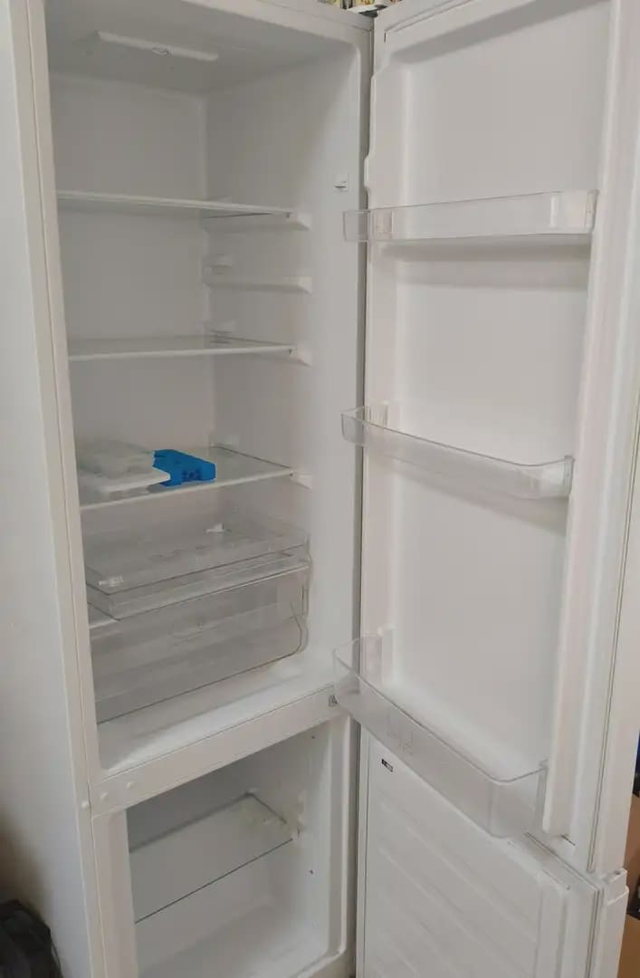 2 bedroom Apartment for rent in San Bartolome de Tirajana with pool - € 1,150 (Ref: 9757821)