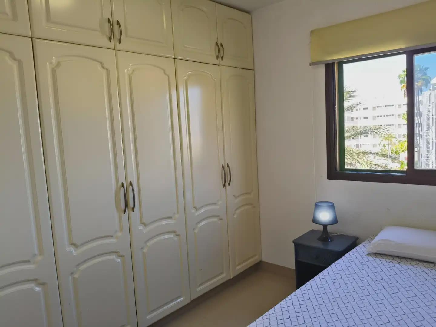 2 bedroom Apartment for rent in San Bartolome de Tirajana with pool - € 1,150 (Ref: 9757821)