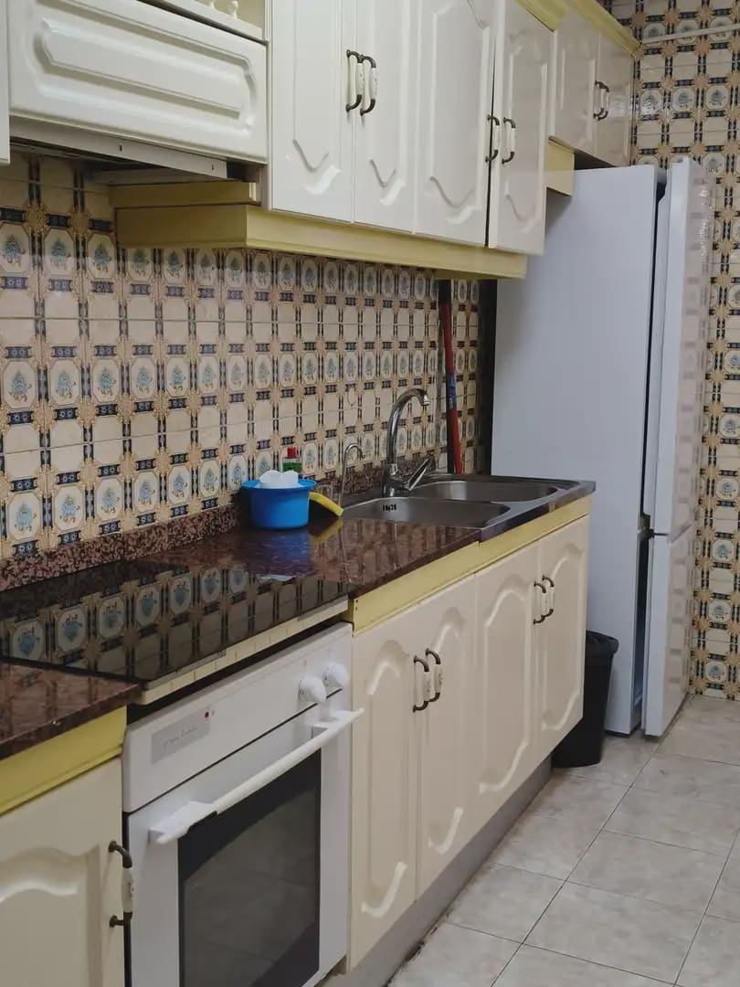 2 bedroom Apartment for rent in San Bartolome de Tirajana with pool - € 1,150 (Ref: 9757821)