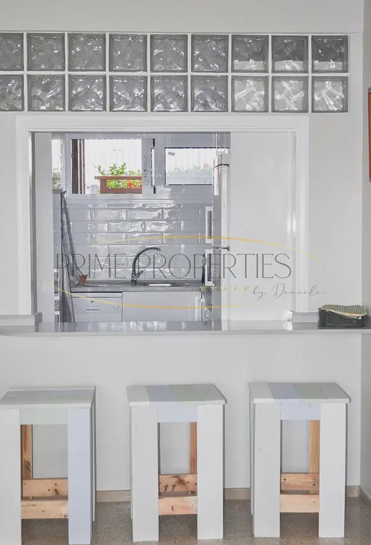 2 quarto Apartamento para arrendar em San Bartolome de Tirajana com piscina - 1 400 € (Ref: 9819788)