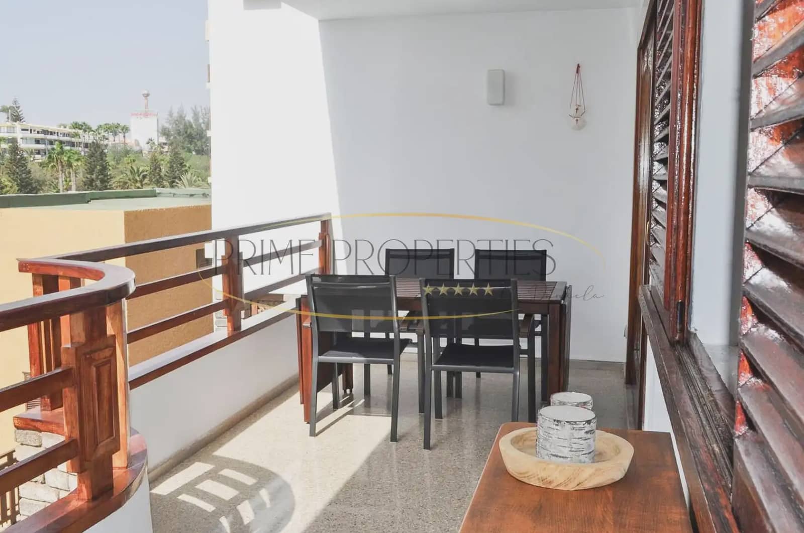 2 quarto Apartamento para arrendar em San Bartolome de Tirajana com piscina - 1 400 € (Ref: 9819788)