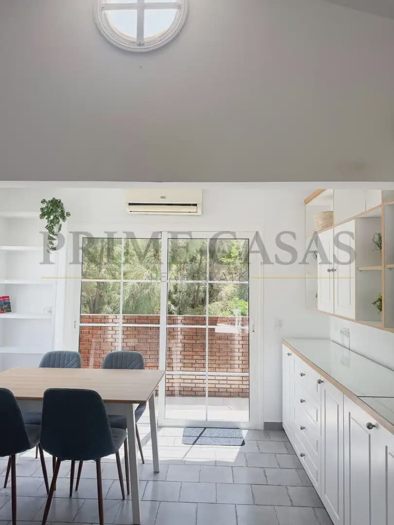 1 bedroom Bungalow for rent in San Bartolome de Tirajana with pool - € 1,000 (Ref: 9819789)