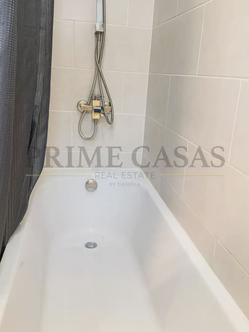 1 bedroom Bungalow for rent in San Bartolome de Tirajana with pool - € 1,000 (Ref: 9819789)