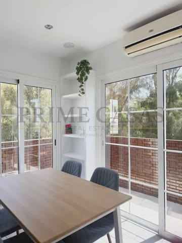 1 makuuhuone Bungalow vuokrattavana paikassa Sonneland, San Bartolomé de Tirajana mukana uima-altaan - 1 000 € (Ref: 9819789)